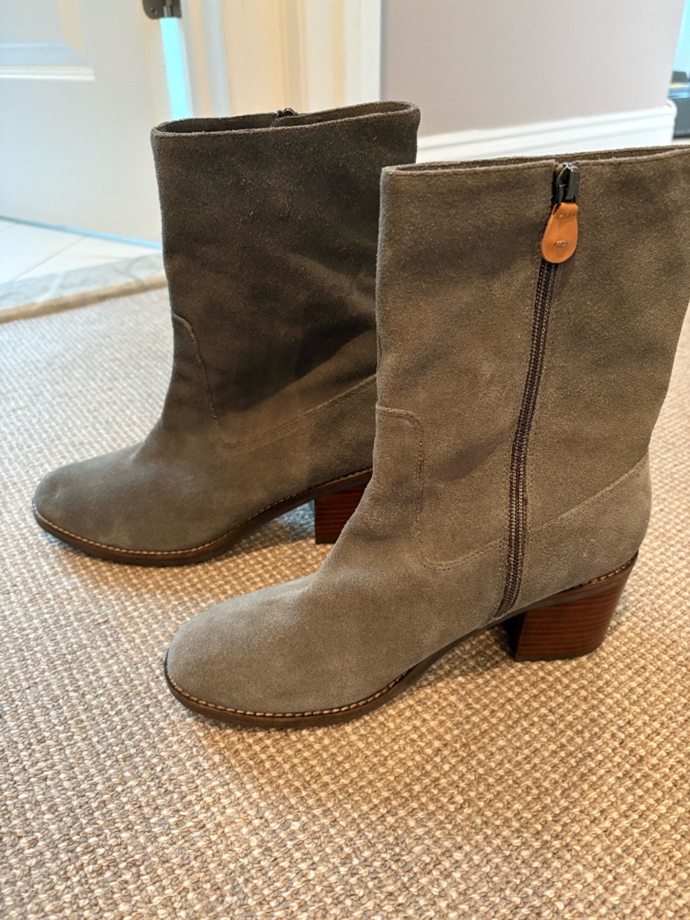 Gray Suede Mid Boot, Gentle Souls, size 9 - Picture 3 of 7